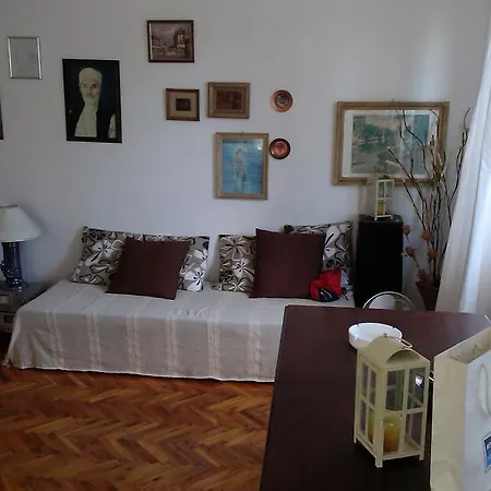 Vila Haris Pale